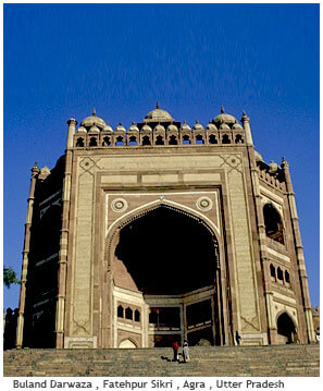 Buland Darwaza | eGreetings Portal